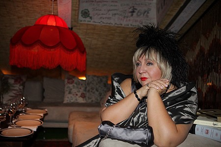 В 2002 Марина Голуб начала работать в МХТ им. Чехова